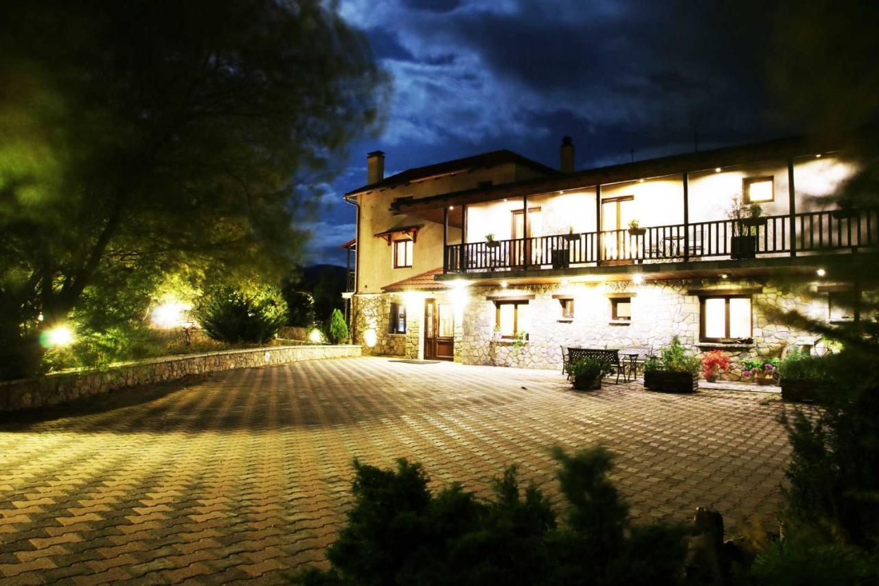 Boutique Hotel Skamnos Arachova Esterno foto
