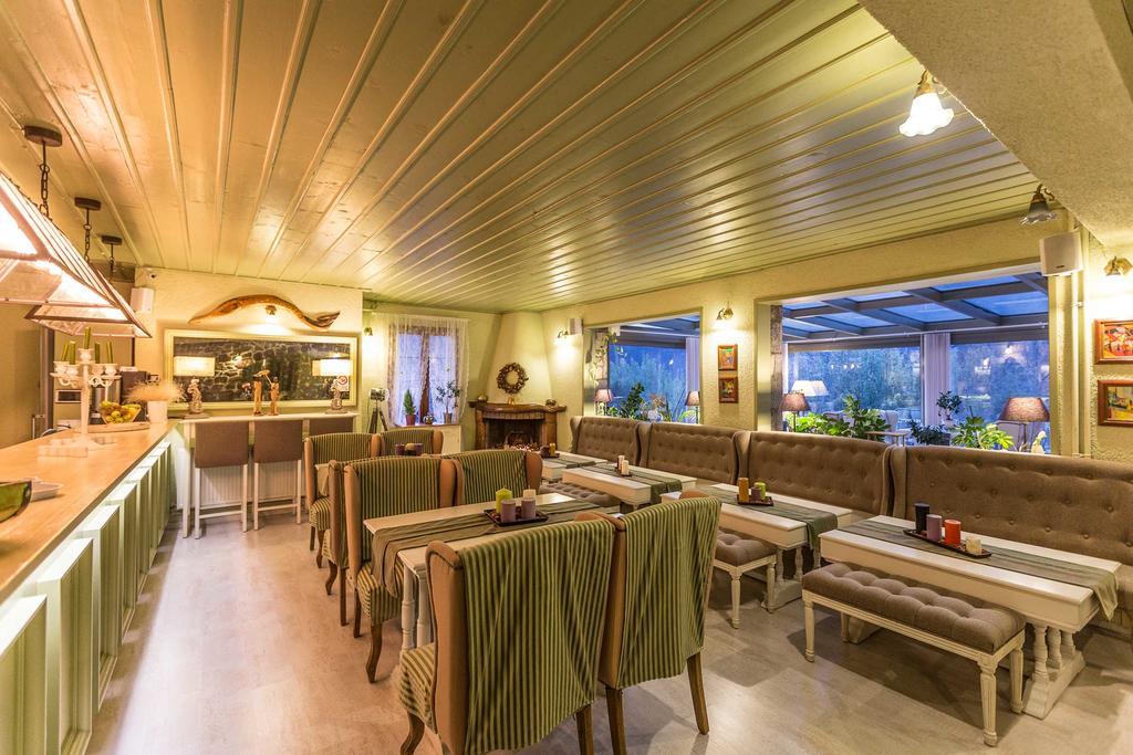 Boutique Hotel Skamnos Arachova Esterno foto